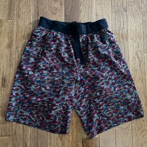 Lululemon The Assert Shorts Linerless 11" Urban Leopard  Mens Medium